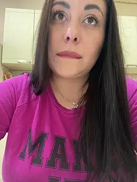 DaisyStreet live XXX chat
