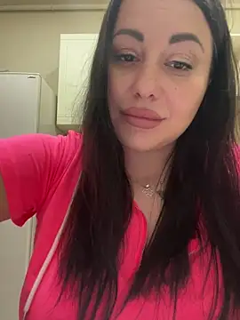 DaisyStreet Live XXX-chat