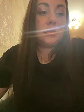 DaisyStreet Live XXX-chat