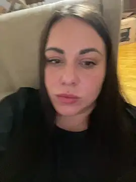 DaisyStreet's Live XXX Chat
