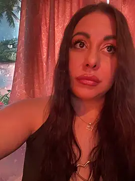 Chat +18 de DaisyStreet ao vivo