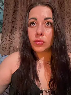 DaisyStreet's Live XXX Chat
