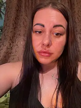 DaisyStreet's Live XXX Chat