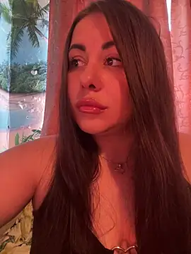 DaisyStreet XXX чат на живо