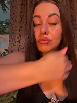 DaisyStreet Live XXX-Chat