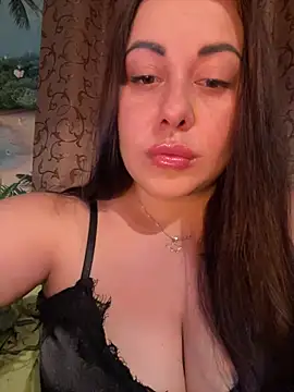 צ'אט XXX בשידור חי של DaisyStreet