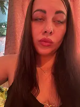 צ'אט XXX בשידור חי של DaisyStreet