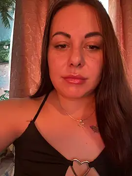 DaisyStreet's Live XXX Chat