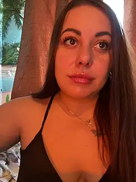 DaisyStreet's Live XXX Chat