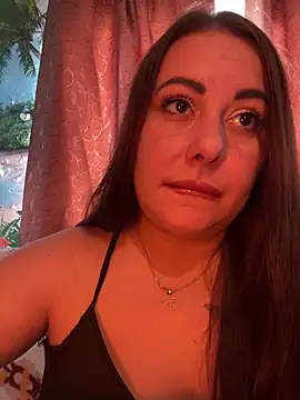 DaisyStreet's Live XXX Chat