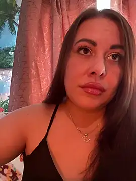 DaisyStreet's Live XXX Chat