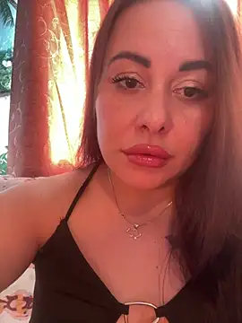 DaisyStreet XXX чат на живо