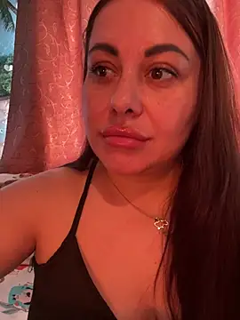 DaisyStreet Live XXX-chat