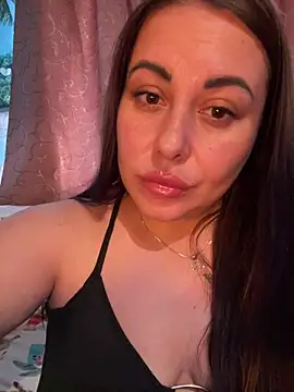 DaisyStreet's Live XXX Chat
