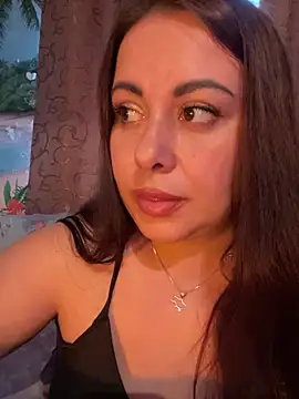 Chat +18 de DaisyStreet ao vivo