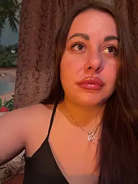 DaisyStreet's Live XXX Chat
