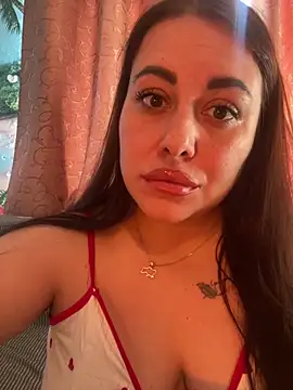 Chat +18 de DaisyStreet ao vivo