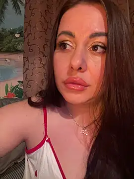 Chat +18 de DaisyStreet ao vivo