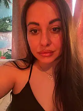 DaisyStreet's Live XXX Chat