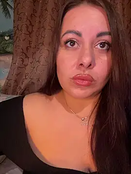 DaisyStreet's Live XXX Chat