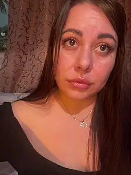 Chat +18 de DaisyStreet ao vivo