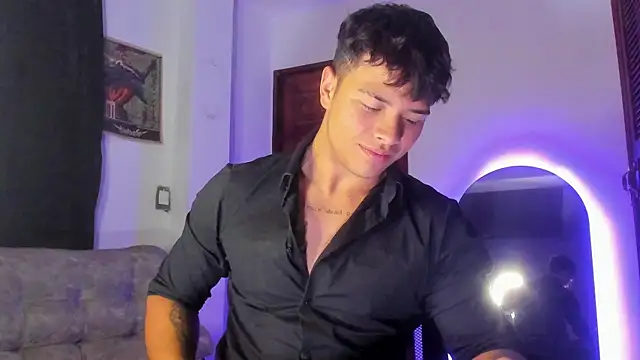 Dominic_Biker__ 在線直播表演