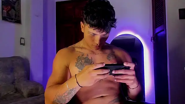 Dominic_Biker__ 在線直播表演