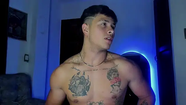 Dominic_Biker__ Show Webcam