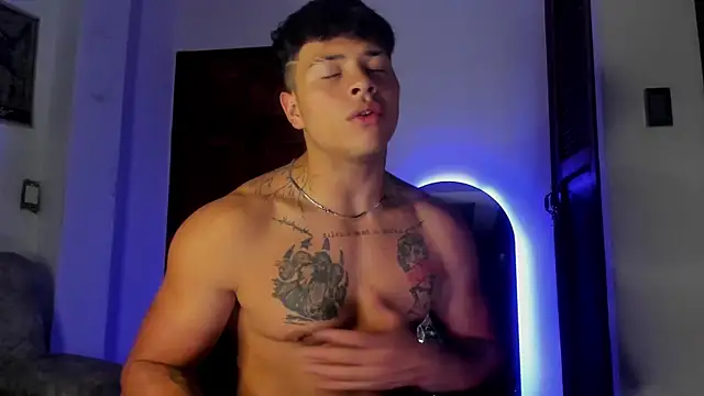 Dominic_Biker__ Show Webcam