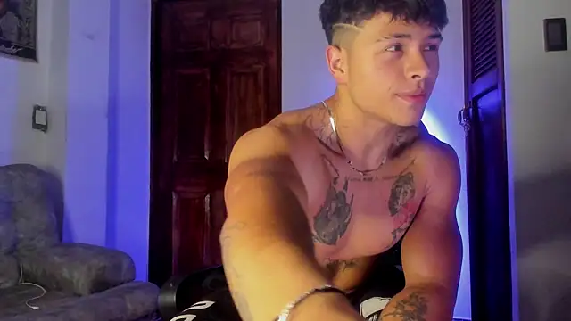 Dominic_Biker__ Show Webcam