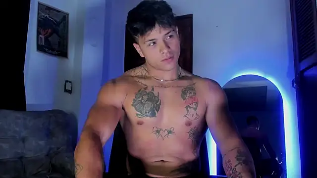 Dominic_Biker__のウェブカメラショー