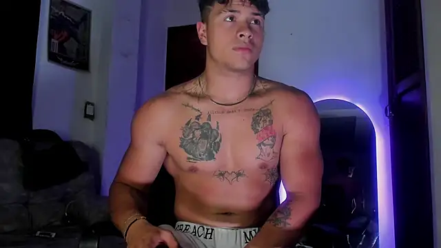 Dominic_Biker__ 网络视讯表演
