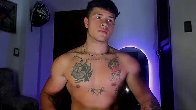 Dominic_Biker__ 网络视讯表演