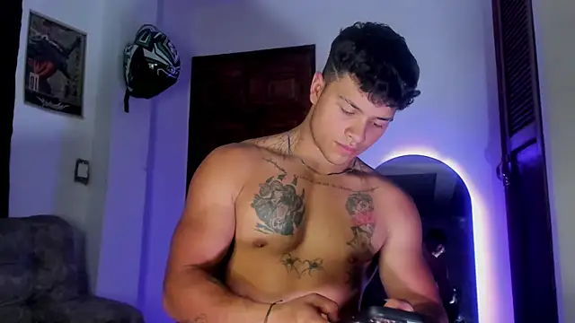 Dominic_Biker__ ওয়েবক্যাম শো