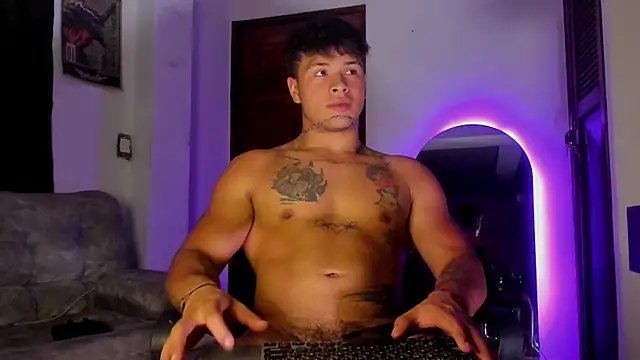 Dominic_Biker__ Pertunjukan Webcam