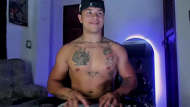 Dominic_Biker__ – Live XXX-chat