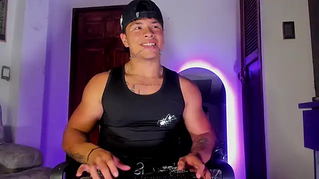 Dominic_Biker__ 웹캠 쇼