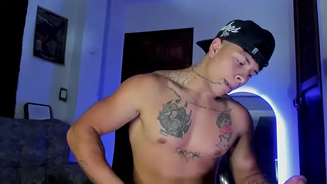 Dominic_Biker__ Pertunjukan Webcam