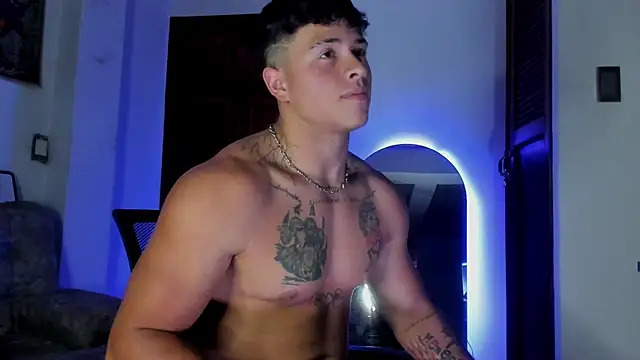 Dominic_Biker__ Pertunjukan Webcam