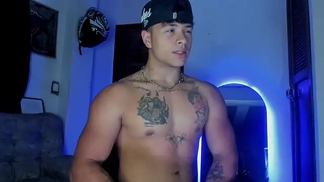 Dominic_Biker__ Pertunjukan Webcam