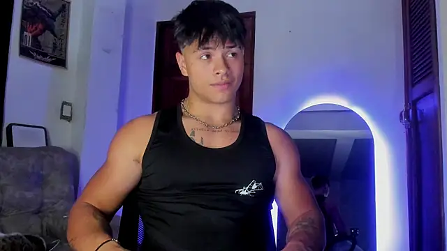 Dominic_Biker__ Show Webcam