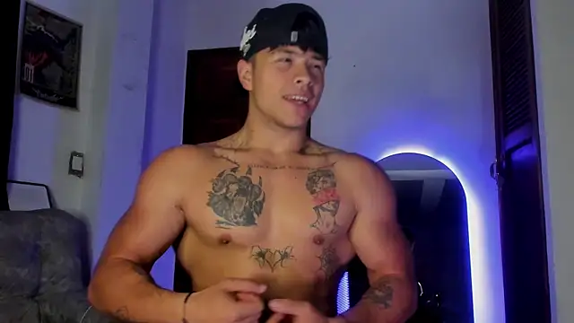 Dominic_Biker__ Pertunjukan Webcam