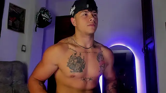 Dominic_Biker__ Show Webcam