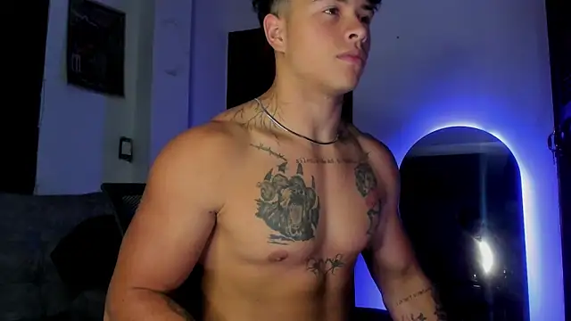 הופעת וובקאם של Dominic_Biker__