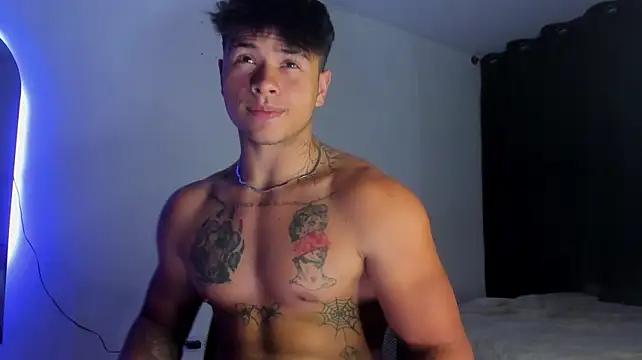 Dominic_Biker__ 网络视讯表演