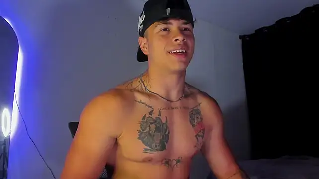 Dominic_Biker__ 网络视讯表演