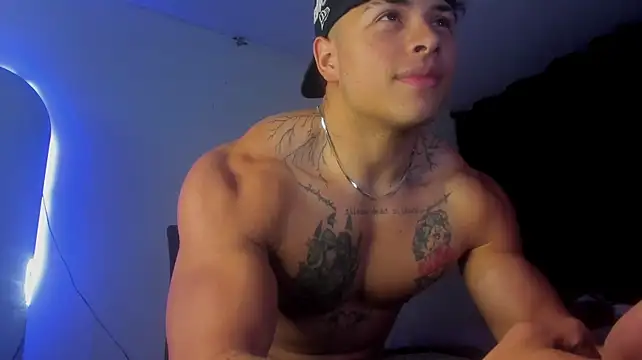 Dominic_Biker__のウェブカメラショー