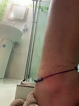 Hannagarces' Webcam Show