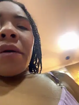 Hannagarces' Webcam Show