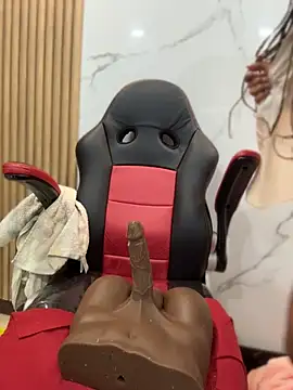 Hannagarces 실시간 채팅방